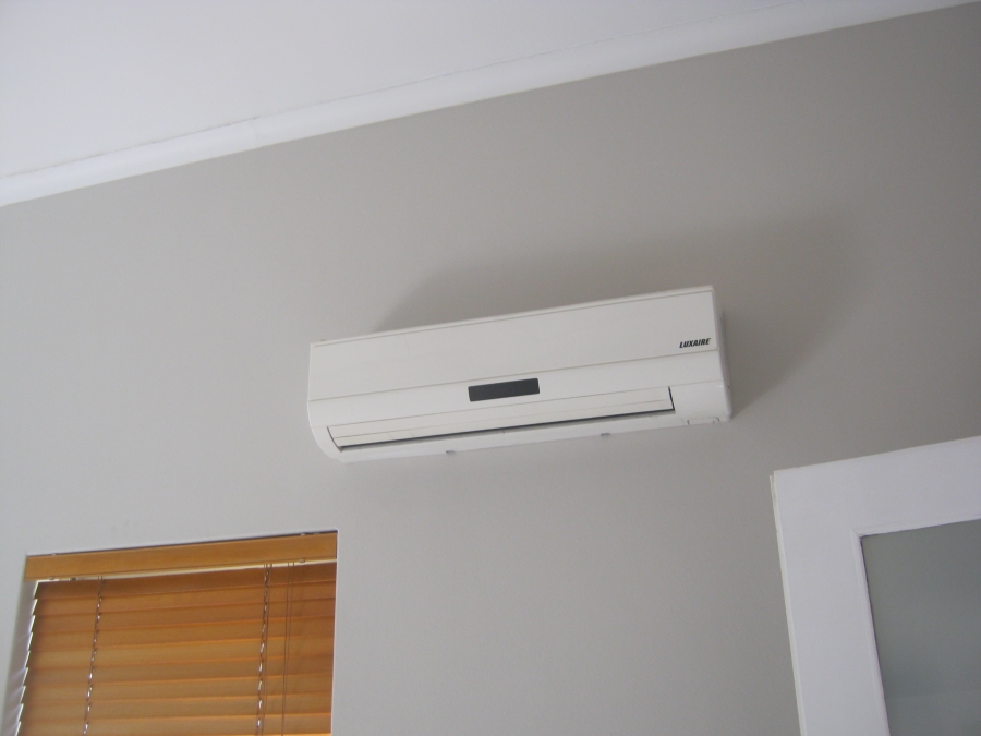 To Let commercial Property for Rent in Somerset West Western Cape